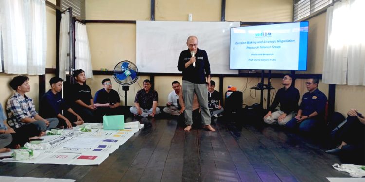 Rusunawa Untan dan SBM ITB Dorong Mahasiswa Berpikir Sistemik