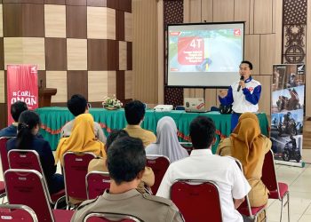Asmo Kalbar Gandeng Kantor Kecamatan Pontianak Barat Gelar Safety Riding