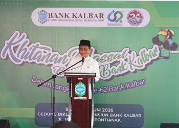 Komitmen Berbagi untuk Masyarakat, Bank Kalbar Khitan 153 Anak