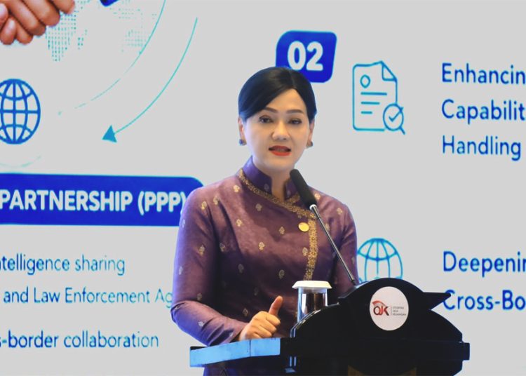 Ketua Dewan Komisioner OJK Friderica Widyasari Dewi, pada seminar bertajuk “Strengthening Defenses Against Scams: Addressing AML Vulnerabilities and Compliance in Digital Finance and Virtual Assets” yang digelar OJK di Jakarta, Senin.(ist)