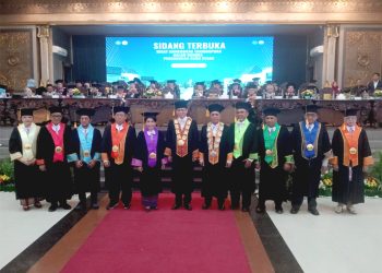 Untan Kukuhkan Sembilan Guru Besar Baru