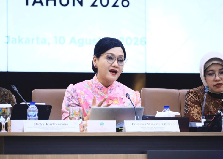 Ketua Dewan Komisioner OJK Friderica Widyasari Dewi. (ist)