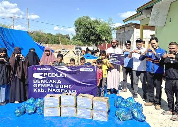 XLSMART Salurkan Bantuan Lanjutan bagi Masyarakat Terdampak Bencana di NTT