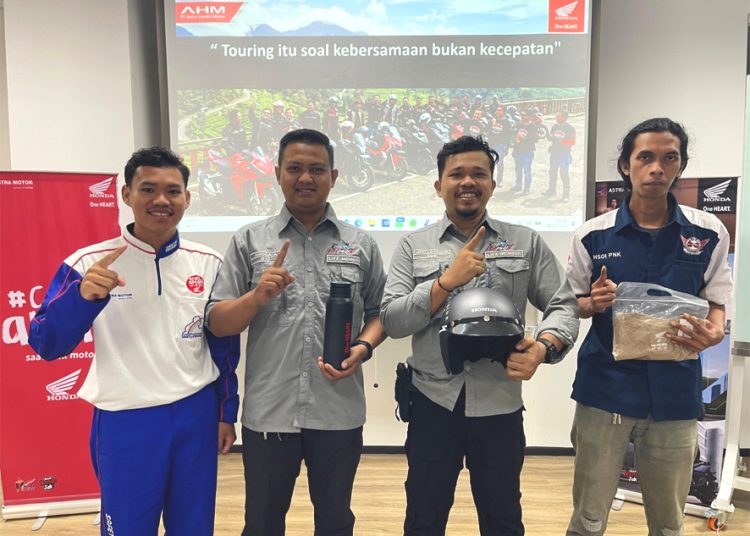 Asmo Kalbar kembali memperkuat komitmennya dalam mengkampanyekan keselamatan berkendara melalui edukasi Safety Riding bersama komunitas motor sport. (ist)